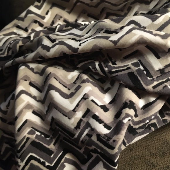 Bandeau One Piece Swimsuit by Ingrid & Isabel XL - Picture 7 of 9